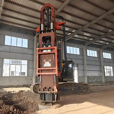 HC240 with Excavator