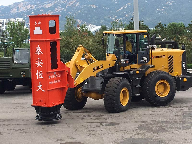 Rapid impact compaction equipment mounted on the loader